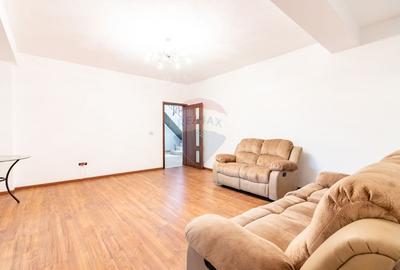 Apartament de vanzare cu 4 camere în Bucurestii Noi, metrou, parc - 13