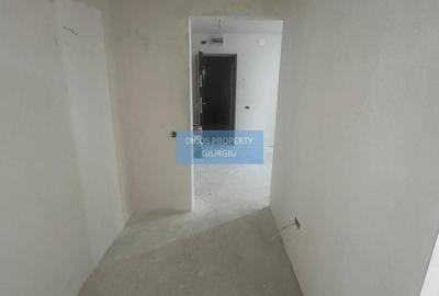 Apartament 4 camere de vânzare – Bd. București - 10