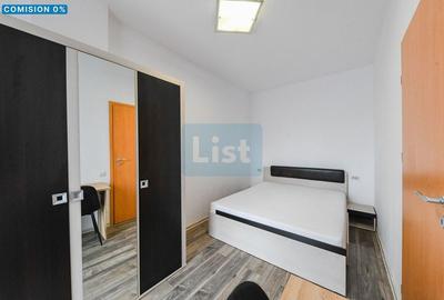 Garsonieră decomandată, mobilată în Între Lacuri