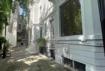 Villa Interbelica Renovata - zona Armeneasca - Aproape de Bl. Carol - 1