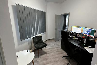 Spatiu  cabinet medical/ birouri/ - vila interbelica, Centru Constanta - 1