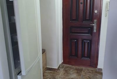 Garsoniera de inchiriat str. Dambovitei - 11