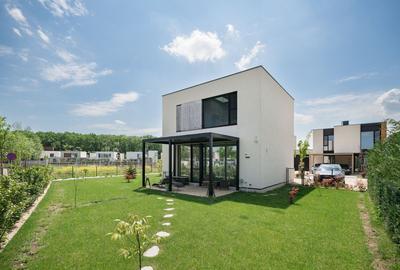 Inchiriere vila 3 camere in Amber Forest - 1