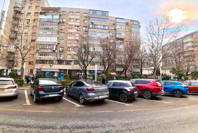 Spatiu comercial de vanzare Timpuri Noi, 85 mp, vitrina 10 ml, deja inchiriat - 1