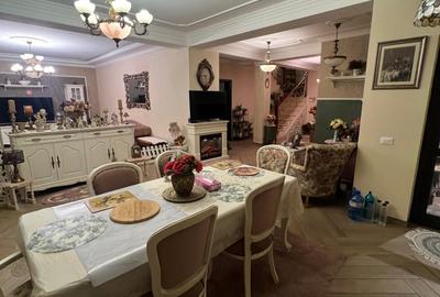 Vanzare Casa/Villa 6 camere 3 bai 3 wc -uri Dobroiesti 0% Comision - 14