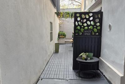 Apartament ultracentral, 3 camere în vilă interbelică, intrare separată, terasă - 1