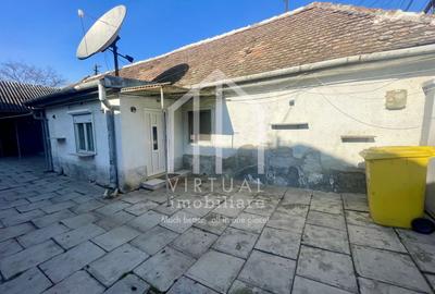 Casa de vanzare in Sibiu cu 3 camere, individuala, garaj, magazie - 1