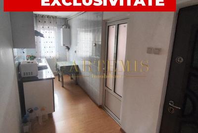 Apartament de 3 camere, 48 mp., zona Micro 3