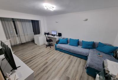 Apartament decomandat 3 camere, zona Tomis Nord - 2