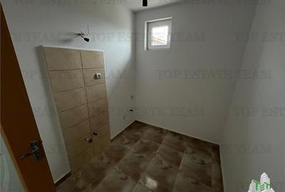 Casa finalizata 4 camere pompa de caldura in Ciorogarla - 9