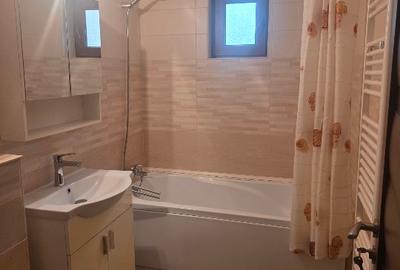Apartament vanzare 2 camere, Targu Jiu - 4