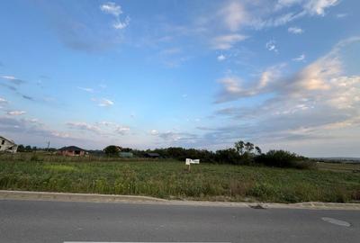 Teren intravilan de 662 mp, în Fughiu