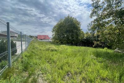 Teren Construcții intravilan de 1340 mp, în Cisnădioara