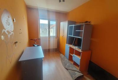 Caransebes, 3 Cam., Decom.,Zona Pipirig - 11