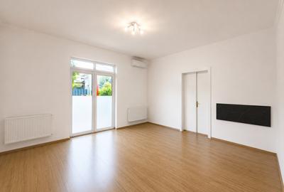 Proprietate ideală pentru locuință sau afacere de vânzare | 200 mp utili | - 6
