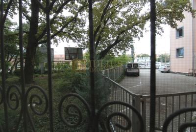 Zona Medicina - Punctele Cardinale - centrala proprie. - 14