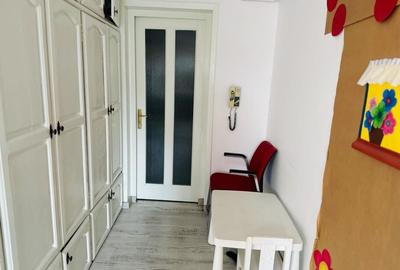 Cladire cu suprafata de 784mp la strada circulata - 12