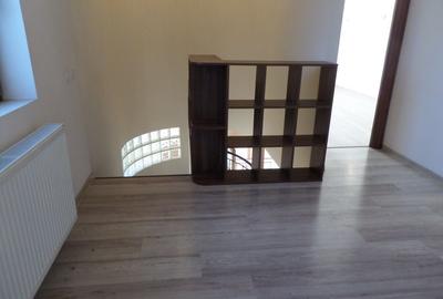 Aparatorii Patriei, inchiriere casa P+1+Pod, 175 mp totali+ Pod 60 mp, - 4