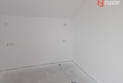 Casa cu 5 camere, 617 mp teren, Mosnita Veche - 24