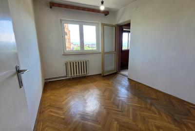 Apartament cu 3 camere 2 bai 2 balcoane si pivnita de vanzare in Strand - 5