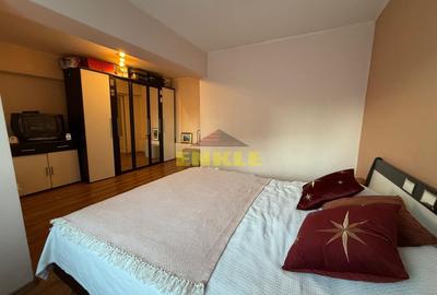 De vânzare / Închiriere – Apartament 3 camere decomandat - 3
