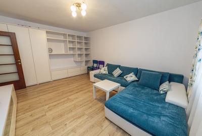 Apartament cu 3 camere decomandat, mobilat în Drumul Sării