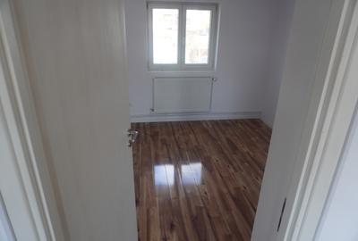 VILA SNAGOV ZONA CENTRALA / PRIMUL CHIRIAS - 14