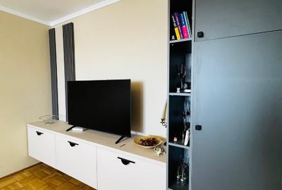 Apartament 2 camere, decomandat, renovat recent, parcare inclusă– 5 min metrou - 14