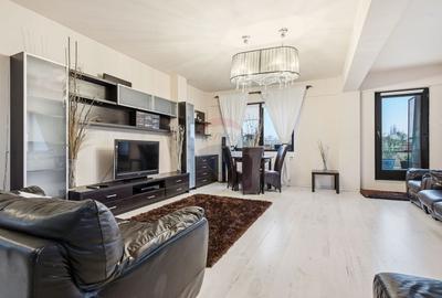 PENTHOUSE ULTRACENTRAL CU PRIVELISTE PANORAMICĂ | 3 CAMERE - 3