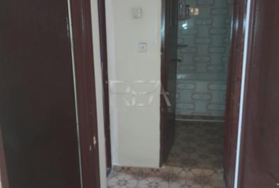3 camere 3/8, 70mp, bloc 1982-Ghencea - 4