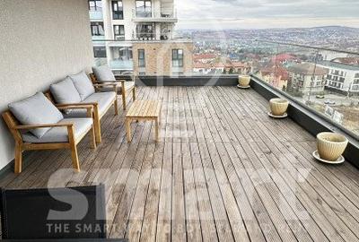 Apartament cu 3 camere semidecomandat, mobilat în Andrei Mureșanu