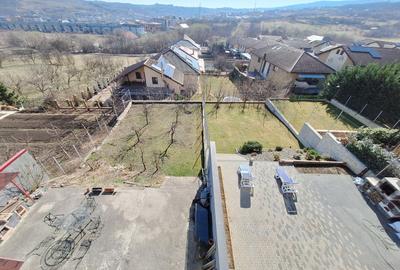 Casă cu 4 camere în Borhanci