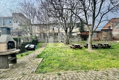 Casa de inchiriat cu 8 apartamente, ideal pentru firme. Zona Centrala - 13
