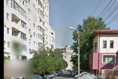 Apartament 4 Camere Exclusivitate Casa de Cultura - 1