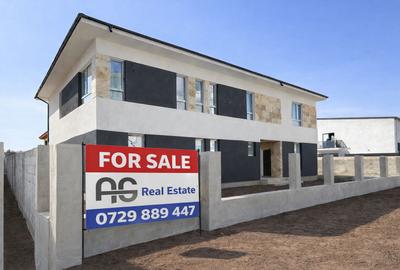 Casa individuala moderna- la cheie, zona premium- 3 dormitoare cu dressing + bai - 1