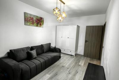 Apartament cu 2 camere decomandat, mobilat în Florești