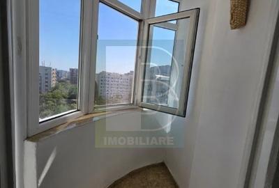 UNIRII BULEVARD STRADAL,BL MIXT 1996, decomandata,geam la baie,balcon.MERITA! - 2