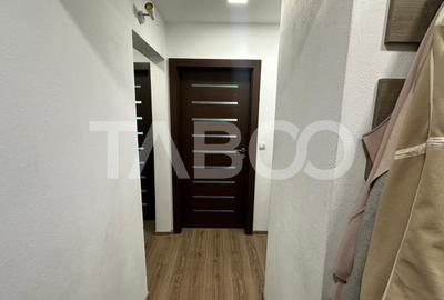 Apartament 4 camere decomandat 2 bai pivnita zona Strand Sibiu - 7