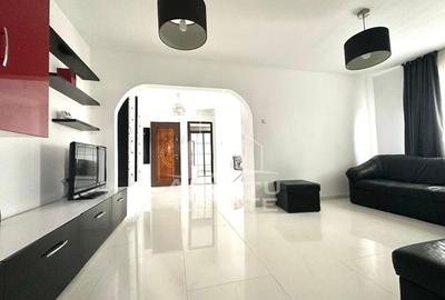Apartament 3 camere zona Polivalenta - 1