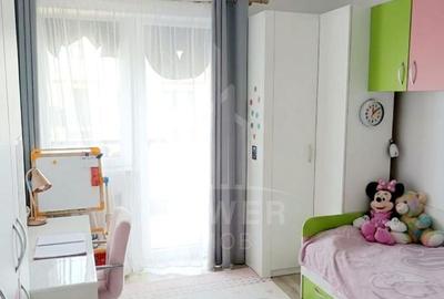 Apartament cu 3 camere de vânzare în zona Calea Surii Mici - 4