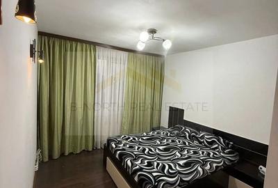 Inchiriez apartament 3 camere - 1