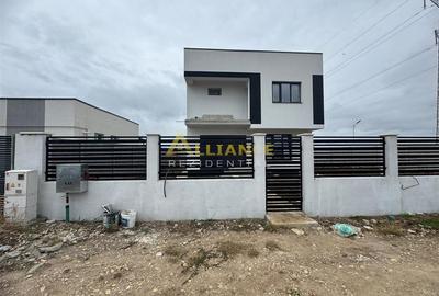 Casa individuala - 4 camere - 2 bai - teren 360 mp - 1