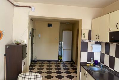 Apartament 4 camere cf 1 decomandat etaj7\8 - 13