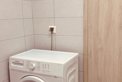 Apt. 2 cam, Rotar Park 2,bloc 2021 Militari,zona Metro-Mc Donald's,10 min metrou - 16