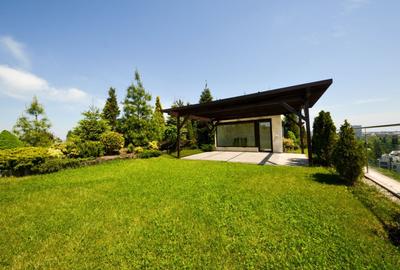 Penthouse cu 5 camere decomandat, mobilat în Herăstrău