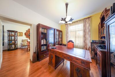 Casă deosebită de vânzare în centrul Brașovului - 12