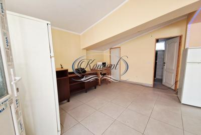 Casa individuala pentru birouri cu 10 locuri de parcare - 8