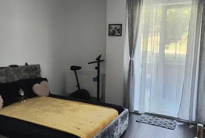 Apartament cu 3 camere, 71 mp, balcon, zona Teilor - 4