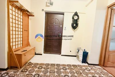 Apartament 3 camere / 2 bai/ ETAJ 2 / 79 mp / constructie 1990 - 13