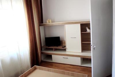 Apartament 3 camere - zona CET/Anda - 99.000 euro (Cod E11) - 3